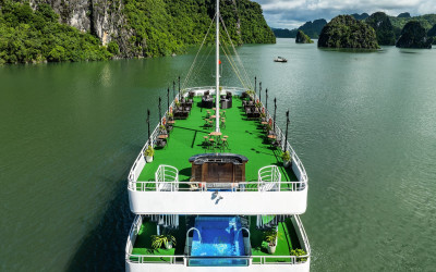 Ha Long Bay Carnival Cruise
